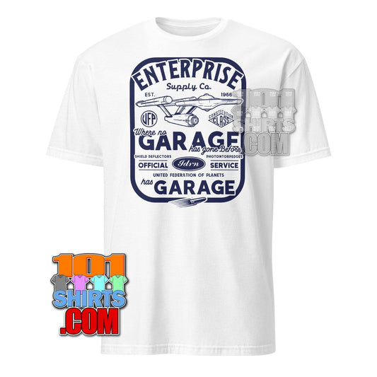 "Enterprise Garage" Star Trek Fan T-Shirt - Iconic Sci-Fi & Mechanic Style Apparel