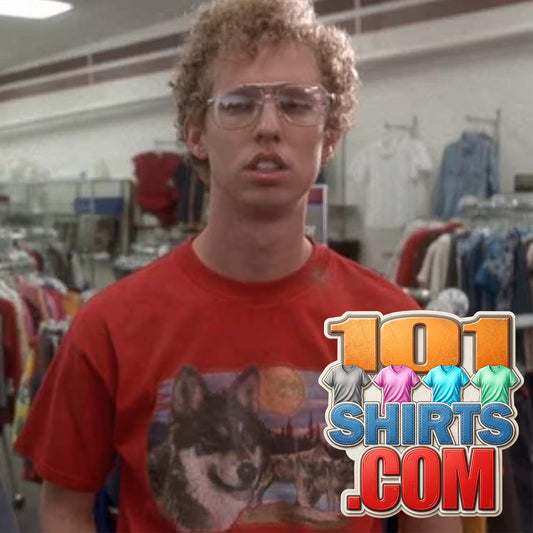 Napoleon Dynamite Movie Retro Wolf Howling at Moon Design red T-Shirt